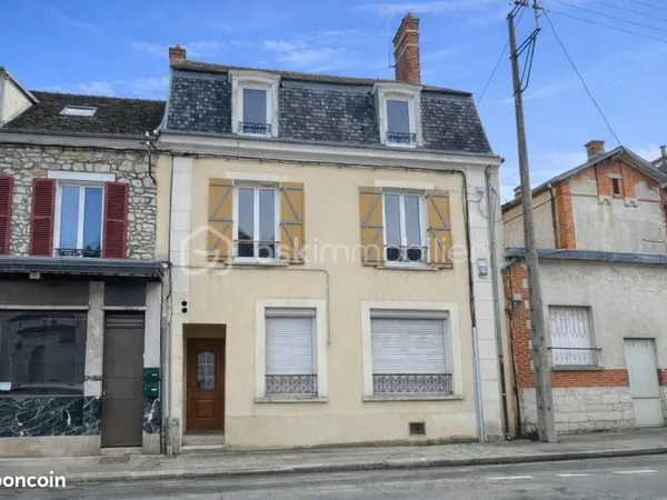 Immeuble 170 m²