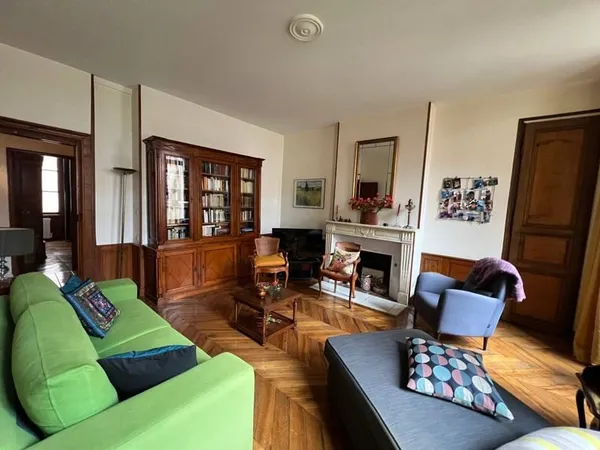 Appartement 3 pièces 81 m²