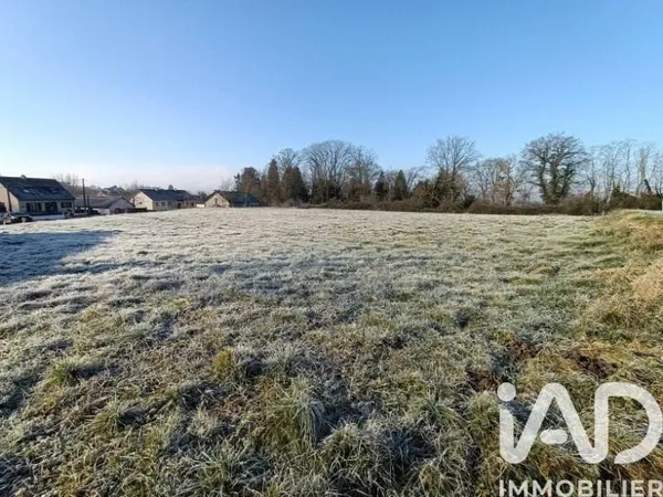 Terrain constructible 2056 m²