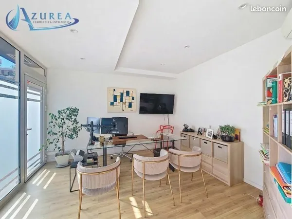 LOCAL COMMERCIAL 164 m² SAINT LAURENT DU VAR