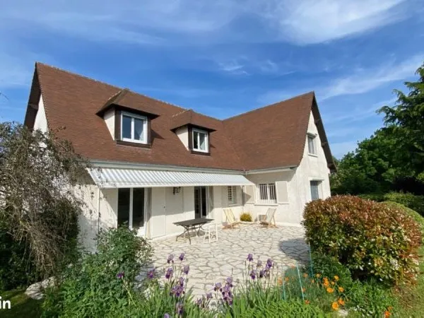 Maison 7 pièces 220 m²