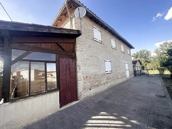 Maison mitoyenne 4 pièces