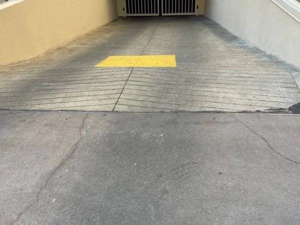 Parking 10 m²