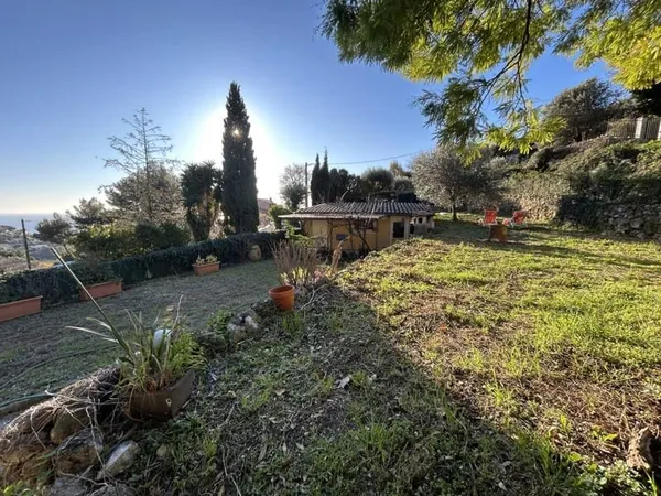 Terrain 480 m²