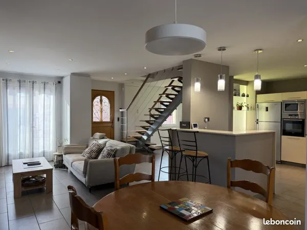 Maison 5 pièces 120 m²