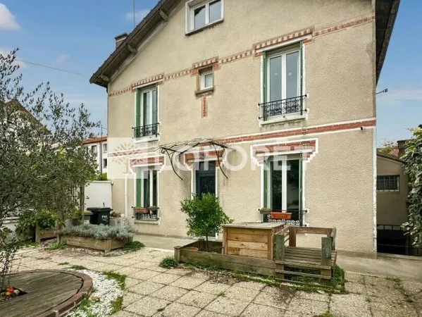 Maison 6 pièces 100 m²