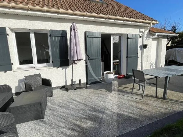 Maison Pontault Combault 6 pièce(s) 87 m2