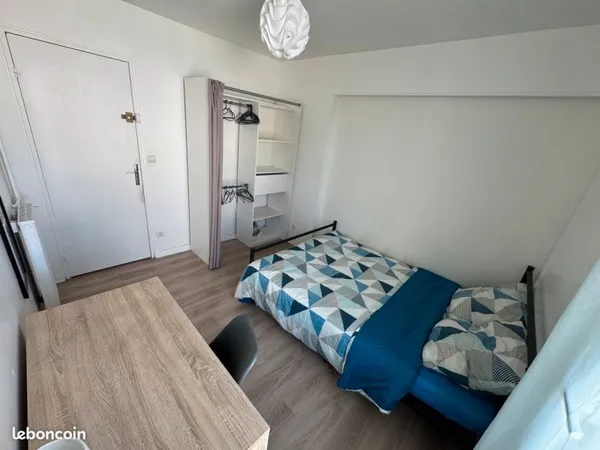 Chambre en colocation, 299 Hors charges, éligible APL, sans frais d'agence