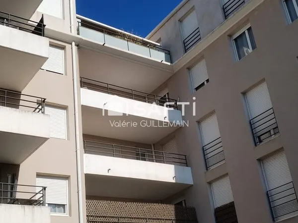 T3 avec terrasse et Garage fermé
