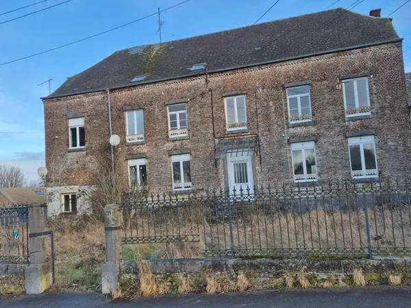 Immeuble 12 pièces 280 m²