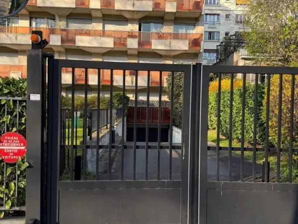 Parking 17 m²