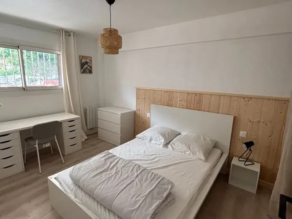 Chambre meublée dans colocation de 3 chambres