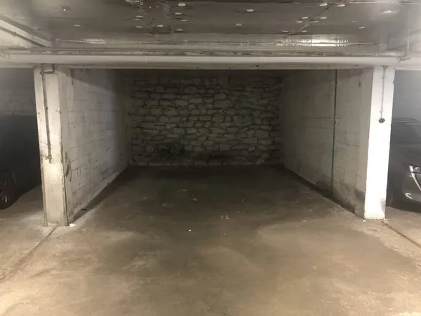 Parking 20 m²
