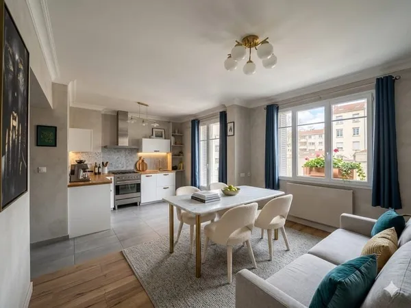 EXCLUSIVITE LYON 6ème