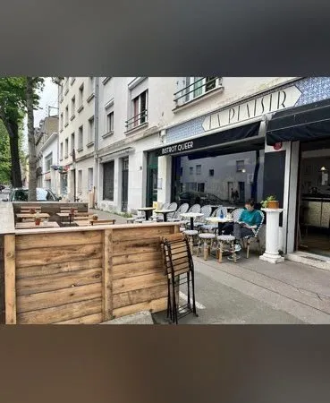 Bar/Restaurant futur CHU (licence 4)