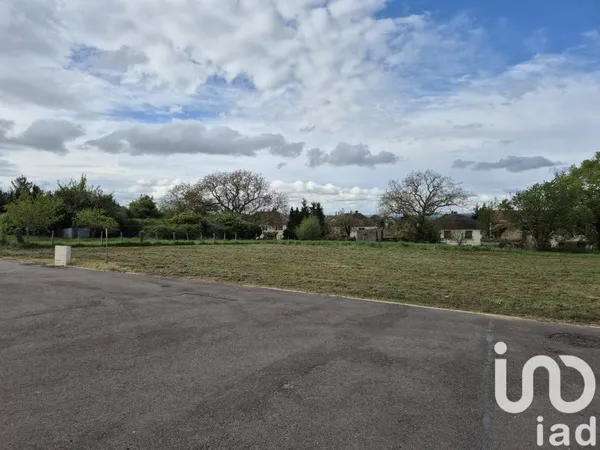 Terrain 572 m²