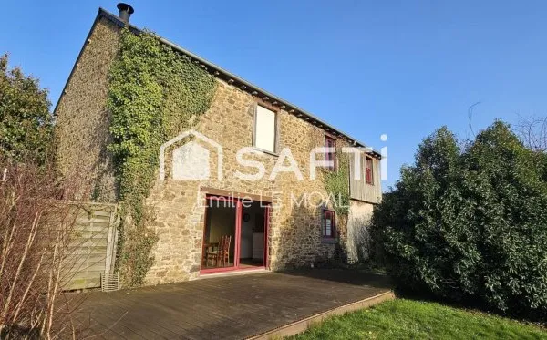 Longère à fort potentiel avec dépendances et terrain 1643m2 constructible