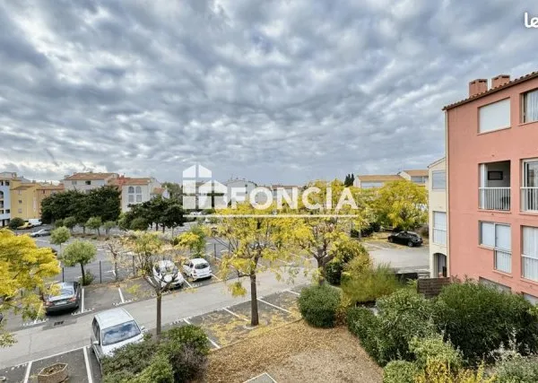À vendre - Charmant T2 au Cap d'Agde, secteur Mont Saint-Martin - Place de parking privative
