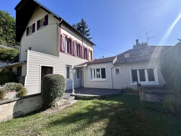 MAISON - 7 PIÈCES- ELBEUF