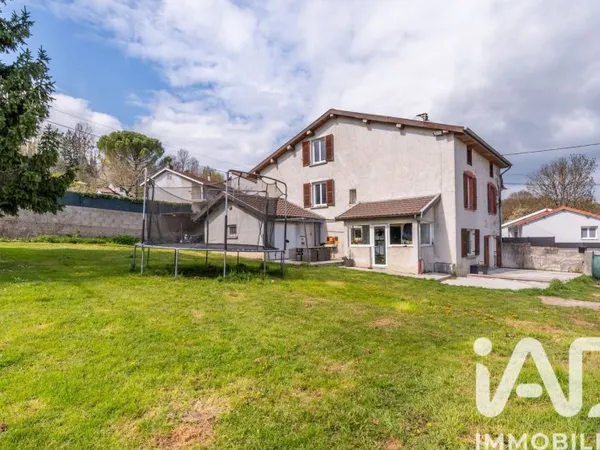 Maison 6 pièces 176 m²