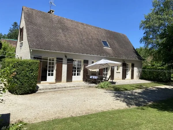 Maison Périgourdine avec piscine, à 5 minutes de Lalinde et à