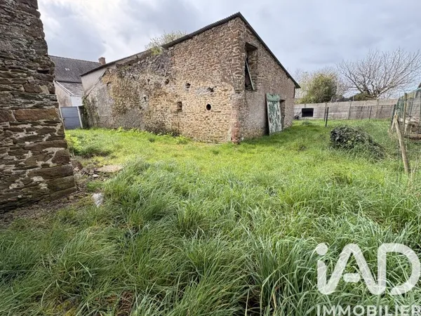 Terrain 155 m²