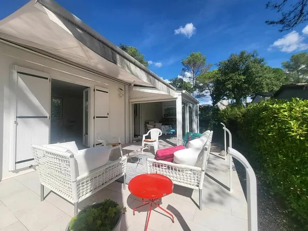EXCLUSIVITE - FREJUS