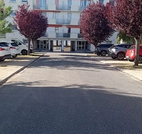 À louer appartement F2 : Résidence des Arènes