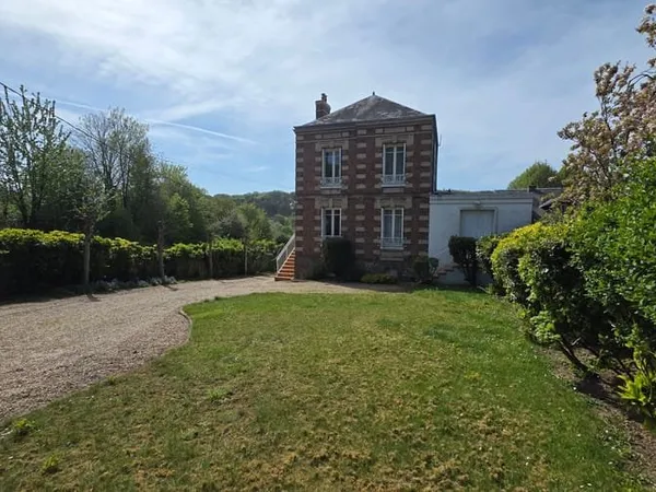 Maison 6 pièces 155 m²