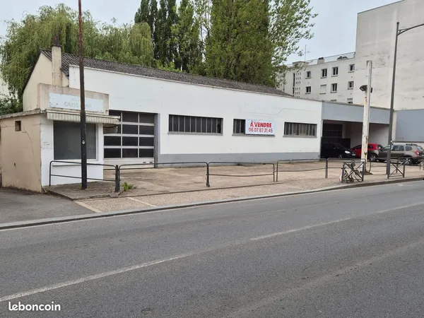 Local à vendre