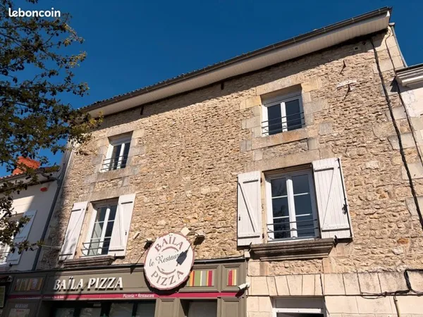 Appartement rénové en duplex T3 de 67.19 m²