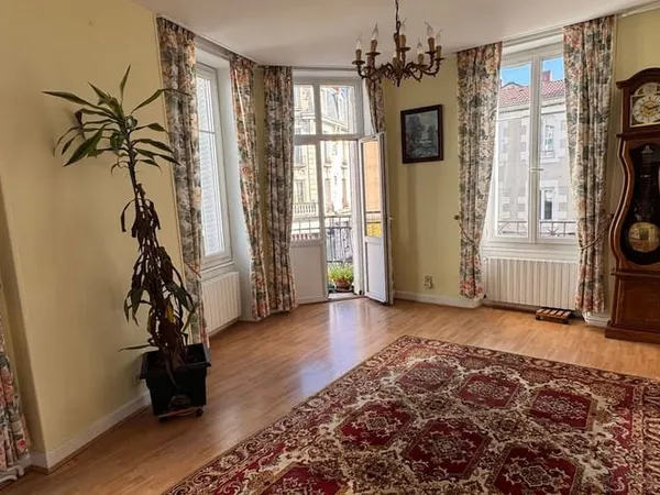 Appartement 5 pièces 132 m²