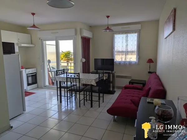 APPARTEMENT 35 M2, REZ DE CHAUSSEE