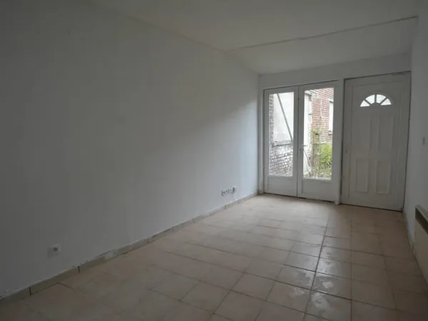 Immeuble de rapport La Fere 4 pièce(s) 96 m2