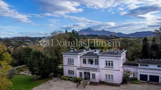 Propriété 16 pièces 780 m²