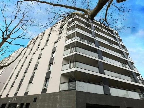 LYON : STUDIO LOUÉ LMNP POUR INVESTISSEUR
