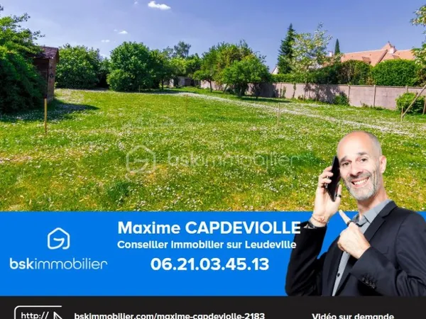 Terrain 1009 m²