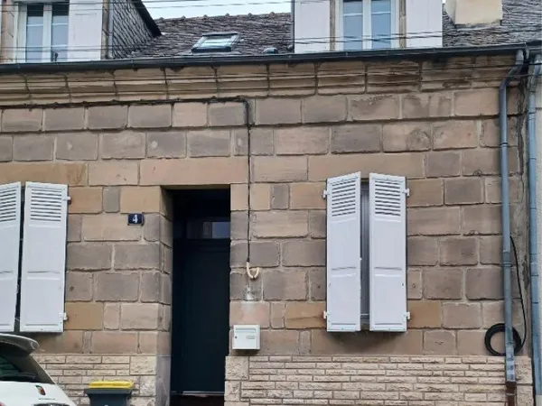 Location maison de ville avec jardin