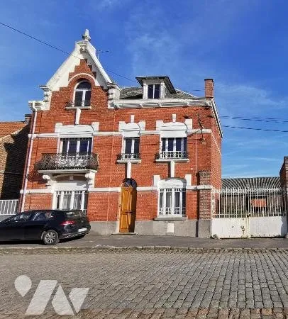 Maison 8 pièces 124 m²