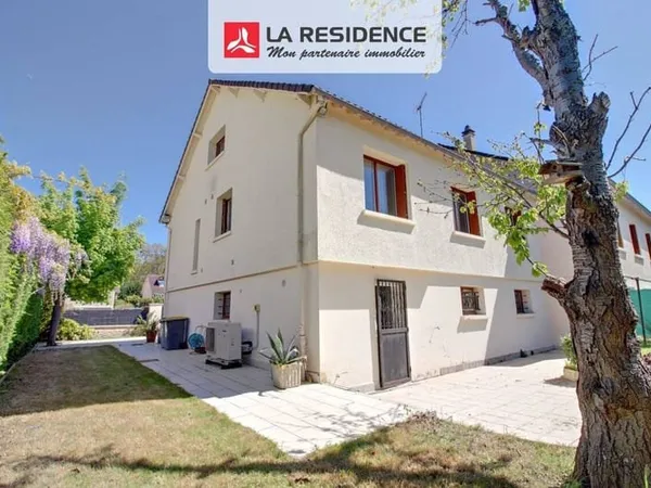 Maison 8 pièces 132 m²