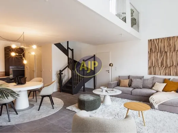 MAISON T4 BIS AVEC GARAGE ET JARDIN