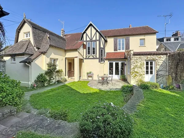 Maison 7 pièces 162 m²