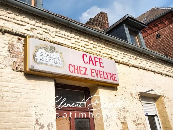 Le spot parfait pour relancer “Chez Évelyne”