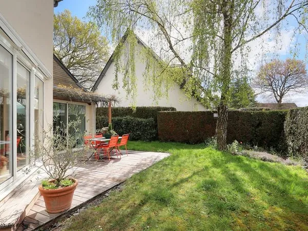 Maison Cesson Sévigné 8 pièce(s) 172 m2