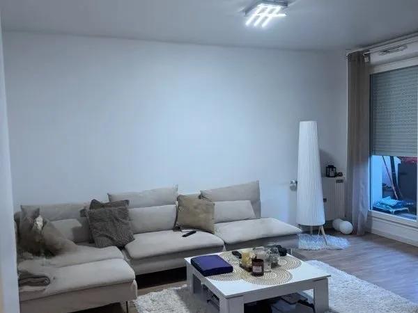 Appartement F3 meublé - Résidence récente - Parking - Orly