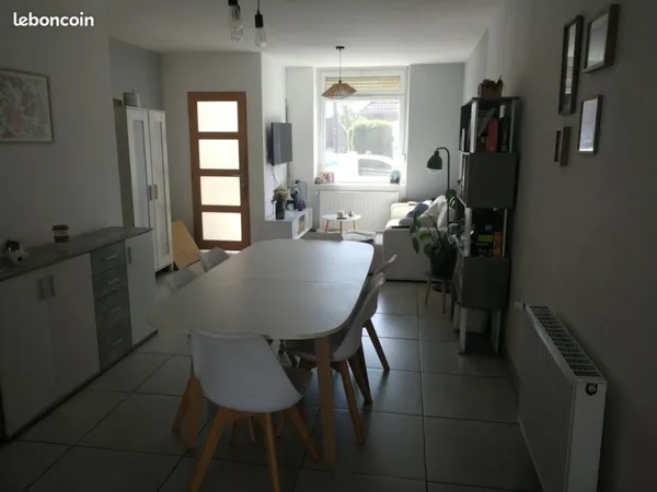Maison avec jardin à louer