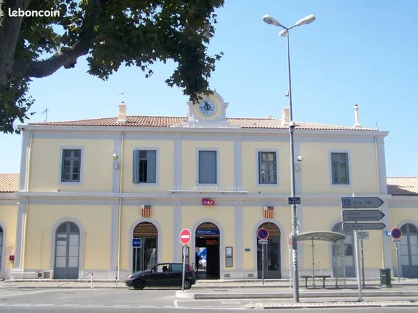 Meuble etudiant a côte des facultes d'aix en provence et de la gare sncf