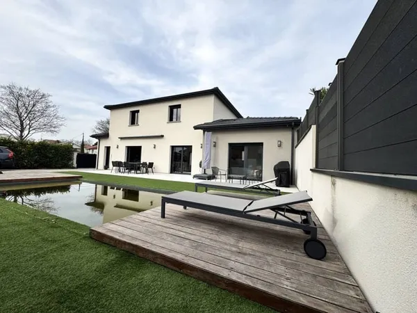 Maison 6 pièces 167 m²