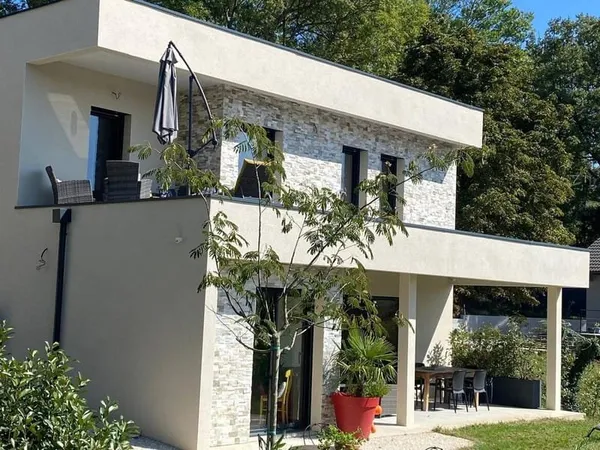 Maison 5 pièces 138 m²