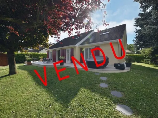 Maison 7 pièces 174 m²